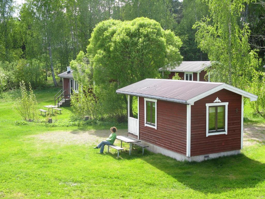 Falkudden Camping Cafe Och Stugby Hotel Nas Bruk Eksteriør billede