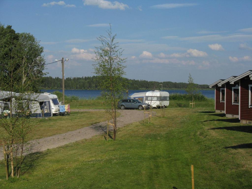 Falkudden Camping Cafe Och Stugby Hotel Nas Bruk Eksteriør billede